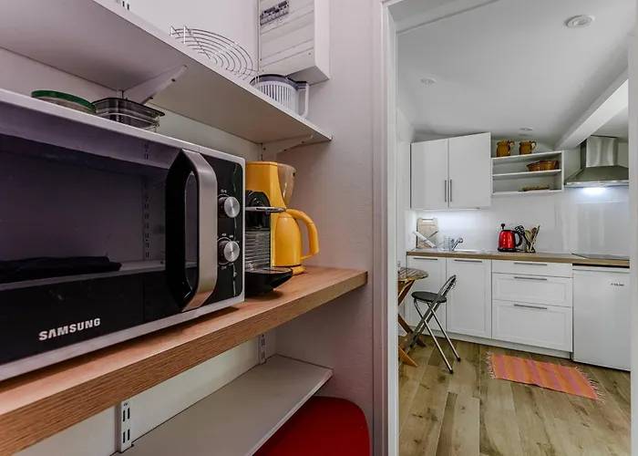 : Dependance Charmante A 400 M De La - Fr-1-433-140 Holiday home