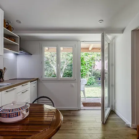 : Dependance Charmante A 400 M De La Holiday home *
